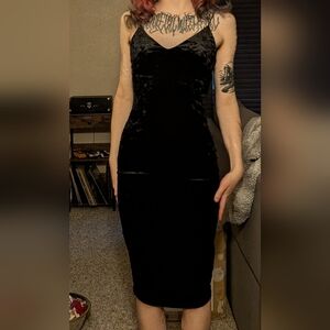 Black Velvet Bodycon Dress